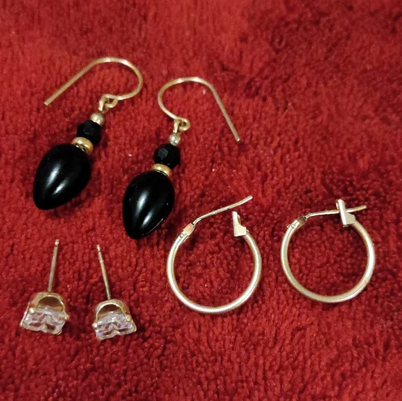 ❤️ SOLD!! Lot of 14k and 10k Earrings - Picture 4 of 6